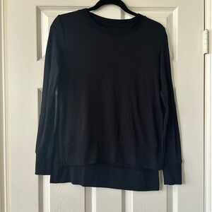 Alo Black Pullover High-Low Size Small
